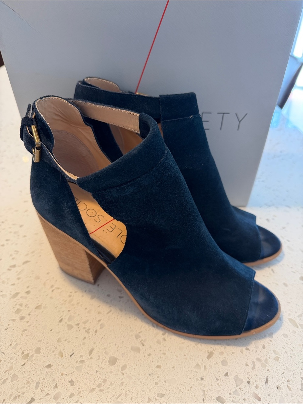 Sole Society Society Navy Suede Peep-Toe Block Heel Sandals - size 10
